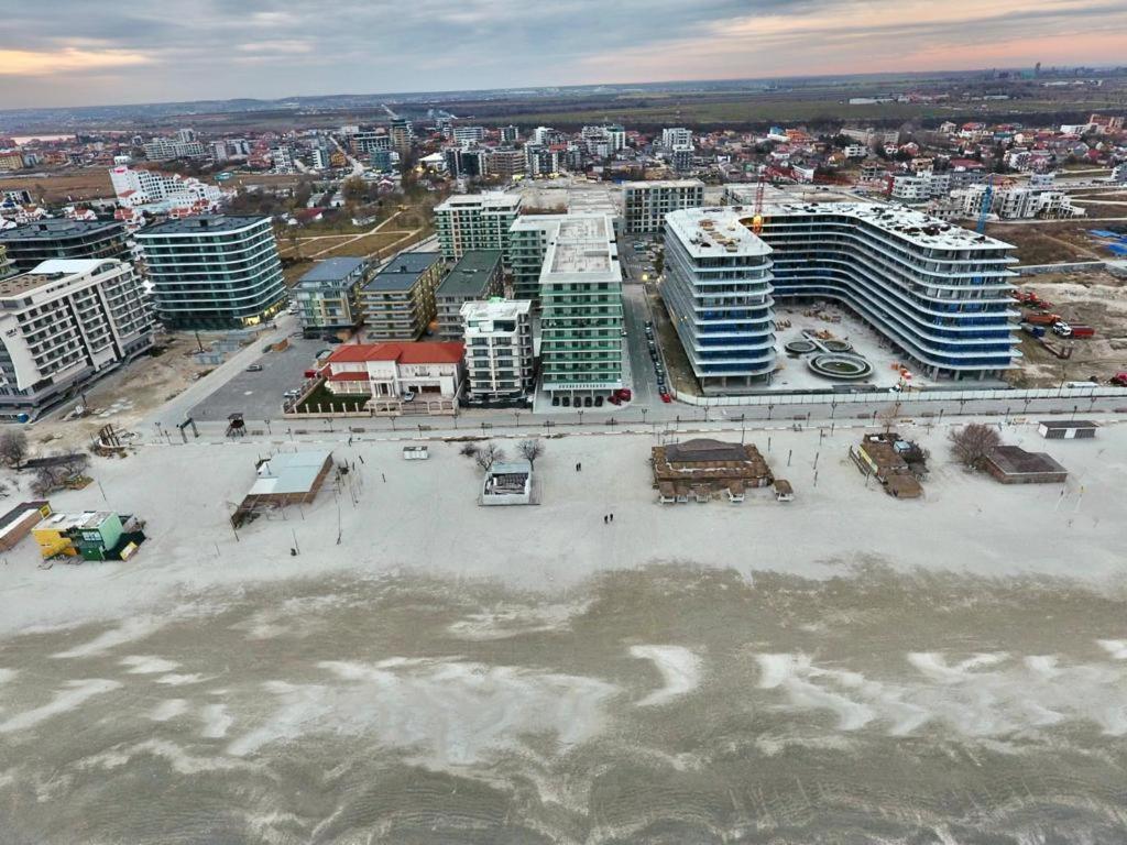 Summer Dream Beach Apartment Năvodari Екстериор снимка